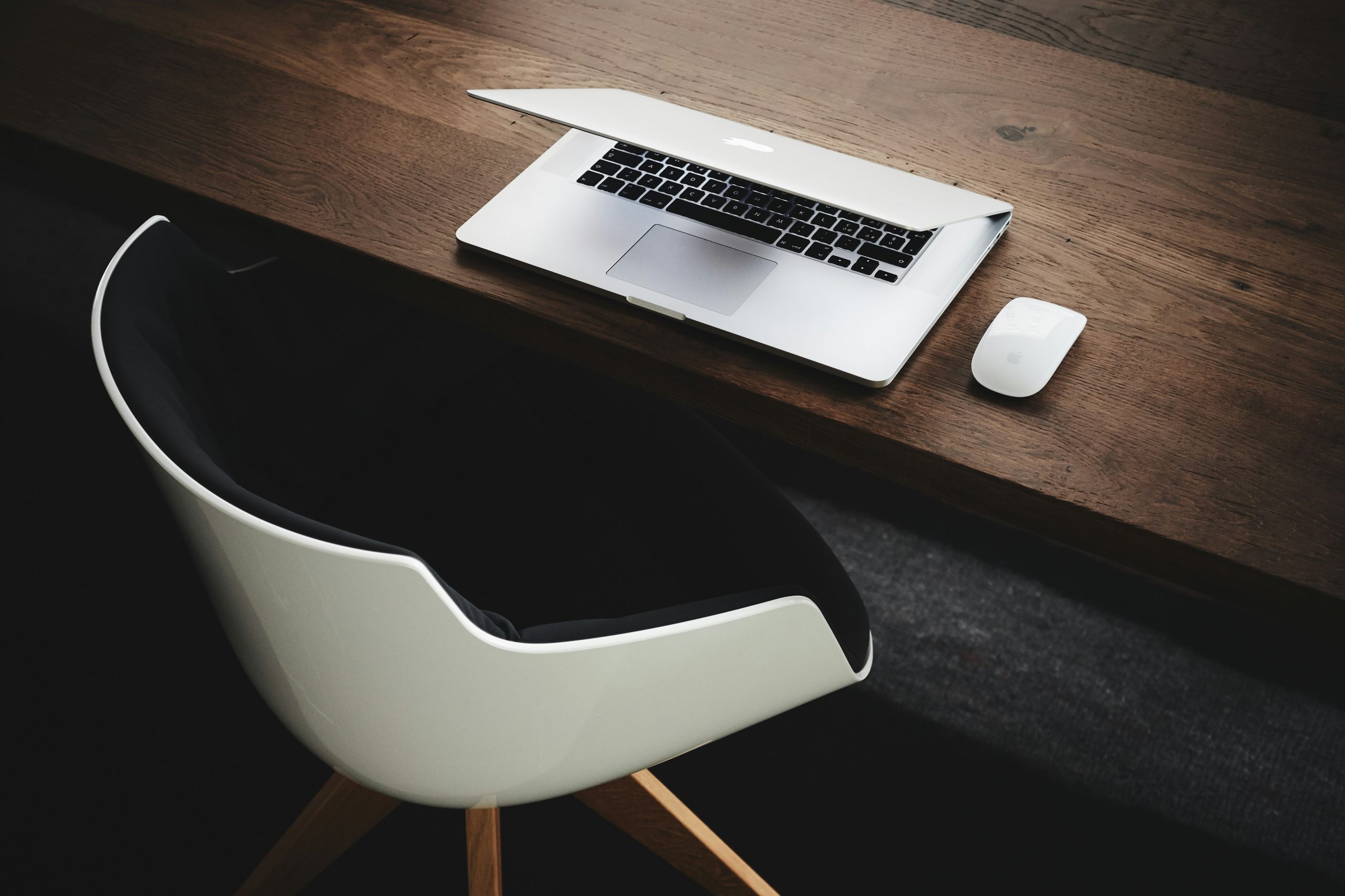 https://www.wsv-ingenieure.de/wp-content/uploads/2026/04/luca-bravo-9l_326FISzk-unsplash-scaled.jpg